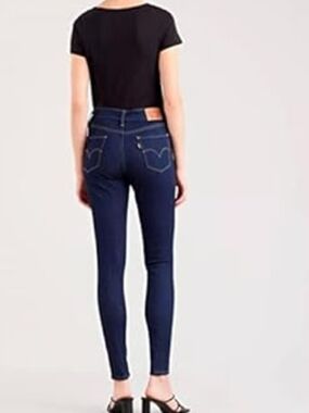 Levi's 310 Super Skinny Jeans in Dark Blue